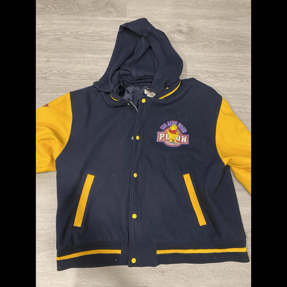 Vintage Winnie The Pooh 100 Acre Wood Wool Stitched Patch Bomber Jacket Men’s XL